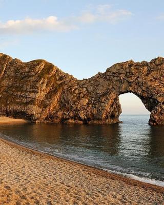 2-6 guests Holiday Chalet in Durdle Door