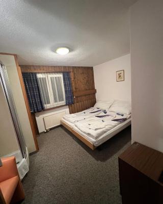 Romantic Room with private bathroom