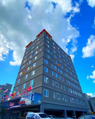 F1 Hotel