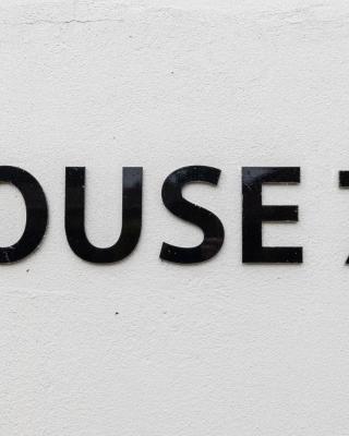 HOUSE 72