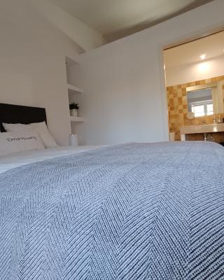 Tomarhousing - Style