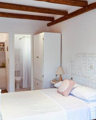 Malamo Home Studios, Lambi Beach
