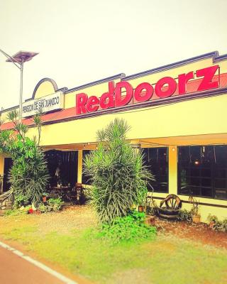 San Juanico Travellers Inn - RedDoorz