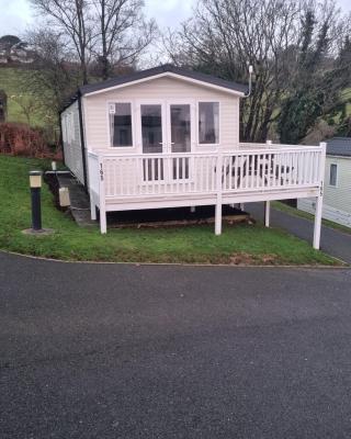 Seaside View Caravan in Polperro