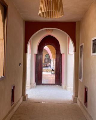 RIAD dar POUBLANC