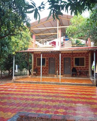 Gazebo Holiday Home