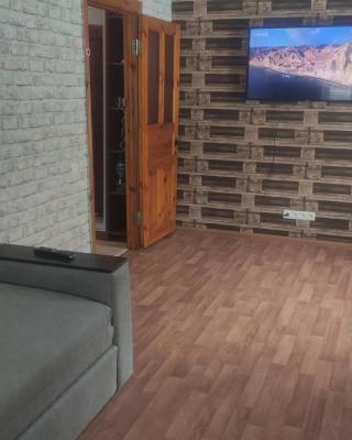 Loft apartment near city center on Peremogy Avenue 44