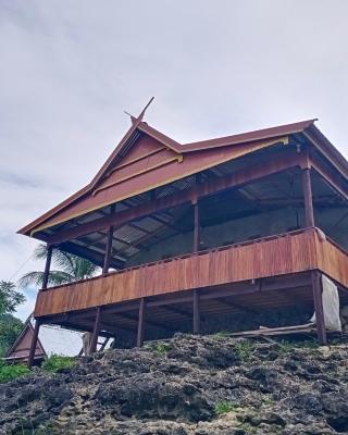 RAMMANG-RAMMANG HOUSE