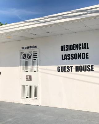 Residencial Lassonde Guest House