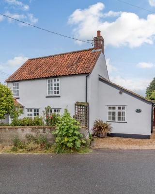 Hollyhedge Cottage