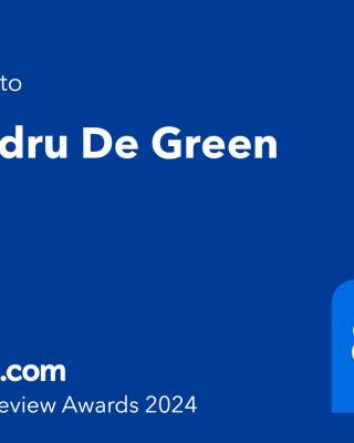 Chandru De Green