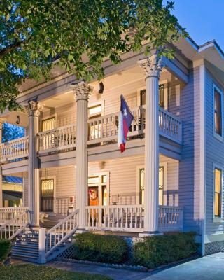 Brackenridge House Bed and Breakfast