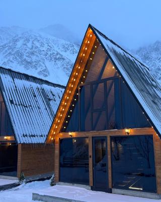 Kazbegi Hills Cottages