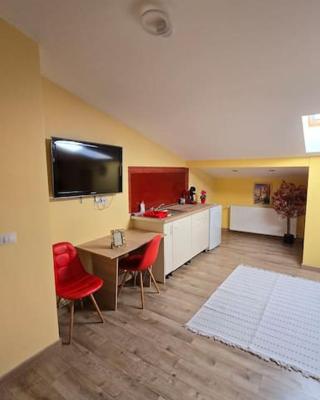 Apartament ultra central!