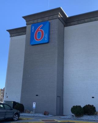 Motel 6-Lincoln, NE - Airport