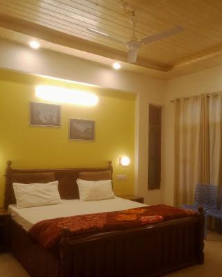 KAMAKSHI GUEST HOUSE