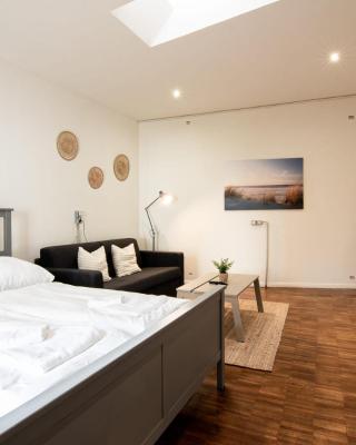 Hamburg - 2 Bedrooms for up to 11 guests