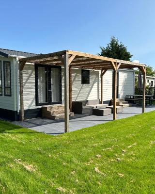 Chalet 527 op Recreatiepark De Wielen