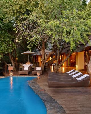 Motswiri Private Safari Lodge