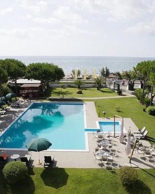 Capo Circeo Beach Resort Spa Fronte Mare