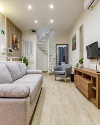 Authentic & Spacious 3BR home with Private Terrace by 360 Estates