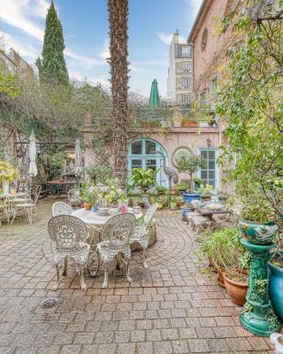 "Maison 1850 Paris 18" Chambre G avec terrasse et parking en option