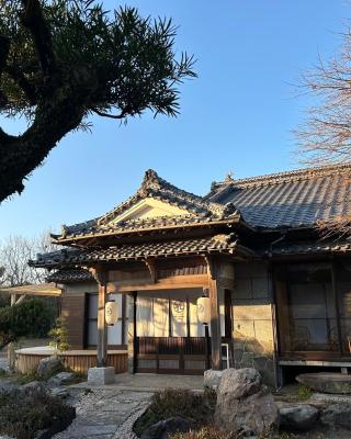 ゲストハウス奥屋敷城内