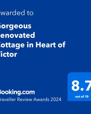 Gorgeous Renovated Cottage in Heart of Victor