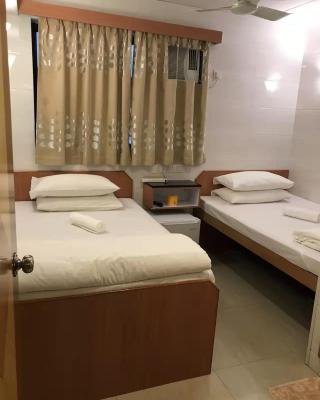 New First Guesthouse 新第一宾馆
