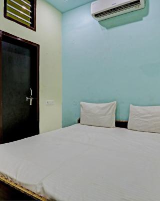 OYO D Ekant Hotel