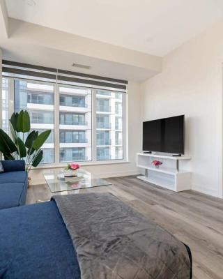Upscale 1BR Condo with King Bed and Amazing Cityscape Views