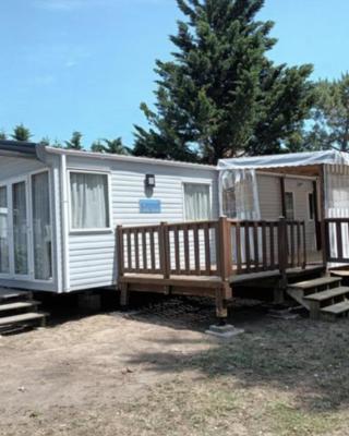 Détente et confort au Bois Dormant camping 4* MH240