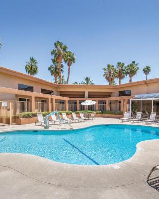 WorldMark Palm Springs - Plaza Resort and Spa