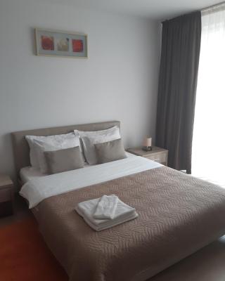 Apartament Marcel - Coresi Mall