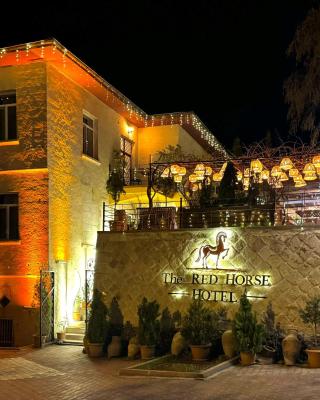 THE RED HORSE HOTEL