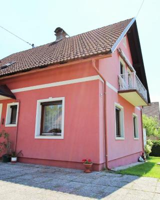 Modern apartment with garden near the Petzen ski area in Eberndorf Carinthia