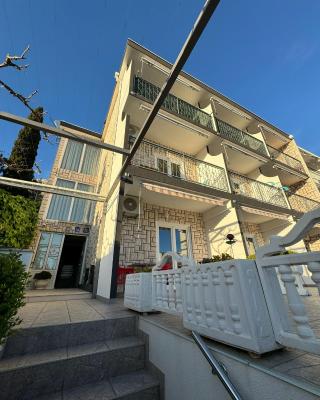 VILLA ŠIMOVIĆ APARTMENTS