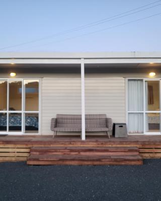 TradeStop Short-Term Accomodation