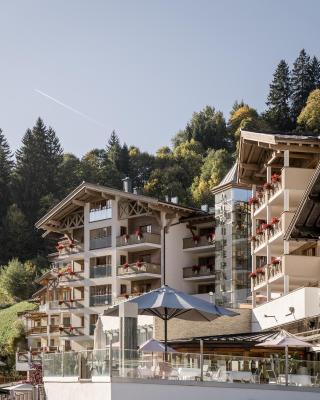 Hotel Alpine Palace