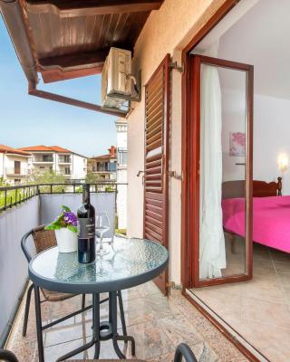 Apartments and Room Silvana