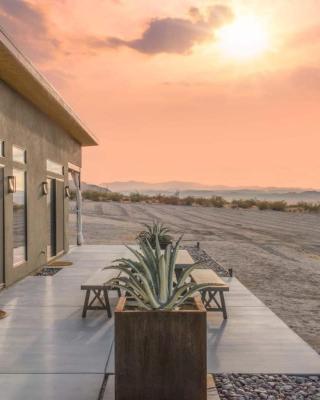 Estrella Perdida - Joshua Tree Off-Grid Soaking Tub