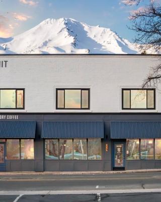 Summit Lofts Boutique Hotel