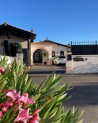 Les cottages du Bassin d'Arcachon - Appartements avec terrasse et espace paysagé- Petit-déjeuner sur demande