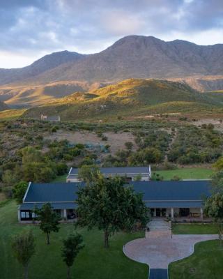 Swartberg Private Game Lodge