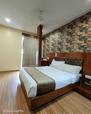 Hotel Arton Suites -Near International Airport Mumbai