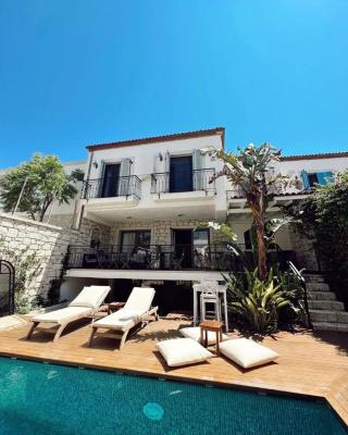 9 Alacati Boutique Hotel