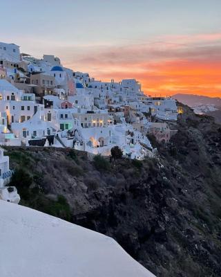 Elias Cave House 270o Caldera View Oia