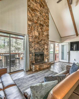 Ruidoso Family Cabin, Short Walk to Downtown!