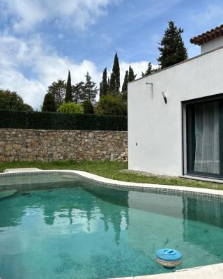 Studio indépendant Valbonne proche Cannes et Sophia Antipolis
