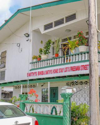 SMITH'S BNB ROOMS 2